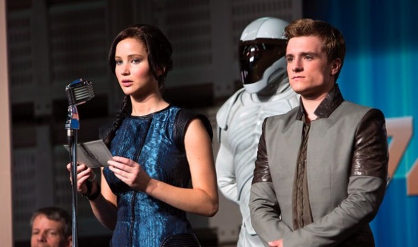 The-Hunger-Games-Catching-Fire-Katniss-and-Peeta