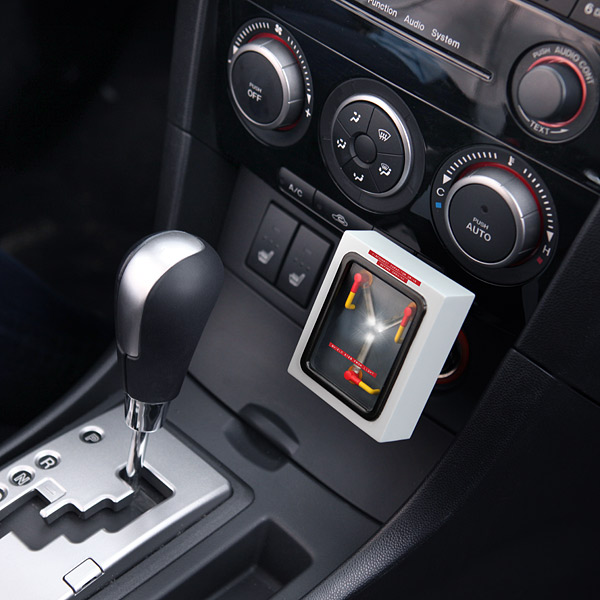 1dbd_flux_capacitor_car_charger